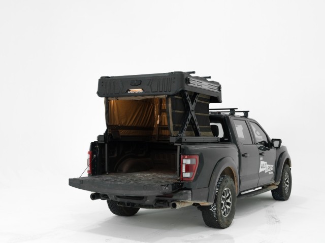 Hardtop WinTopper pour pick-up relevé sur le Ford F-150, vue arrière